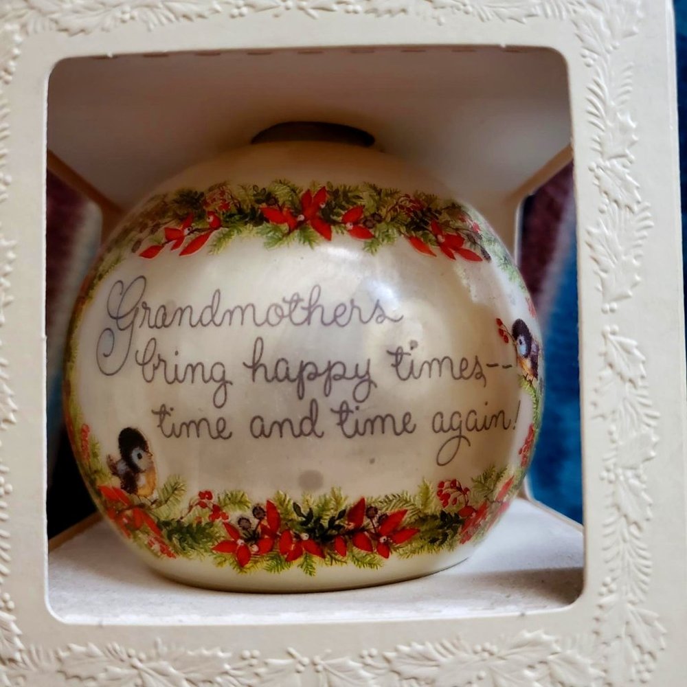 Vintage 1979 Hallmark Glass Keepsake Ornament- Grandmother